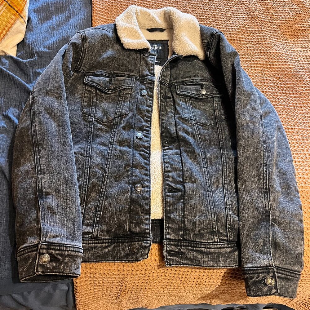 Hollister Sherpa Fleece Lined Denim Jean Jacket Outwear Grey